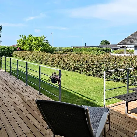 Stunning In Haderslev With Kitchen 別荘 Kelstrup Strand